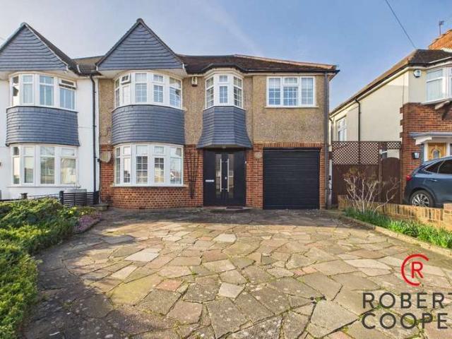 House for sale in Greater London