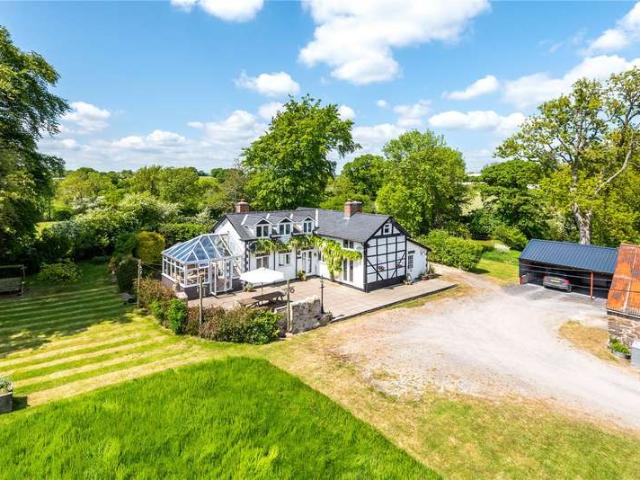 House for sale in Adfa, Wales