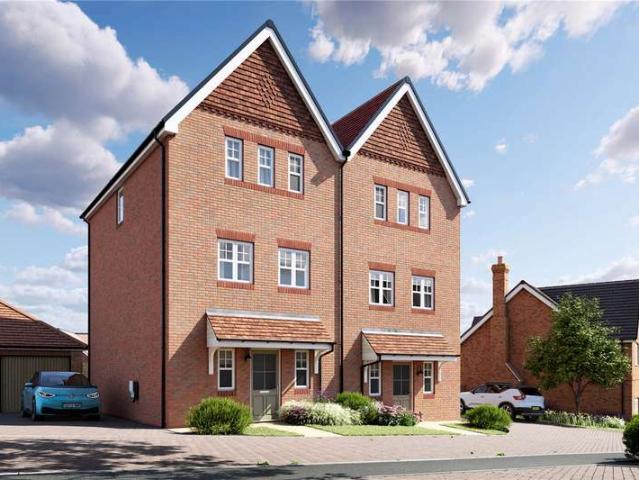 House for sale in Bray Wick, Maidenhead