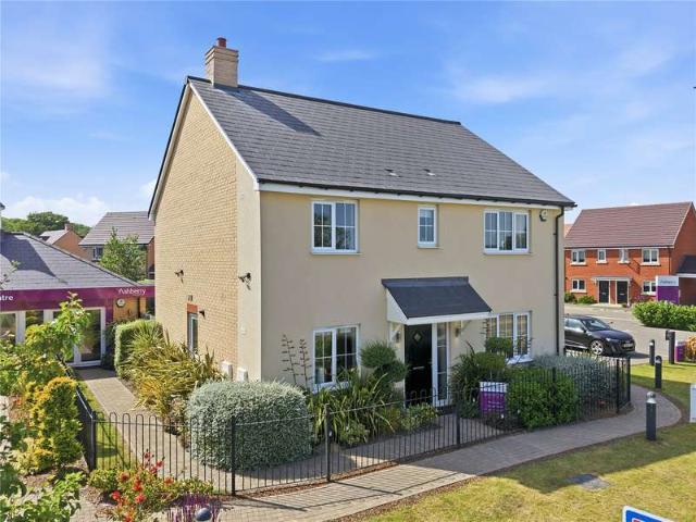House for sale in Duton Hill, Essex