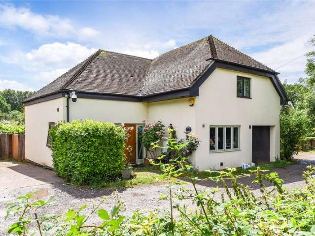 House for sale in Littlecote, West Sussex