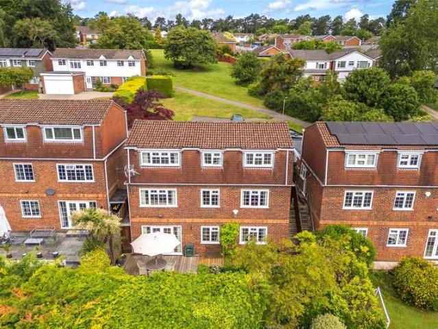 House for sale in Lunnon, Buckinghamshire