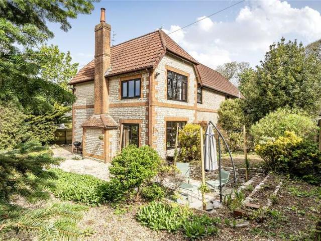 House for sale in Budlake, Devon