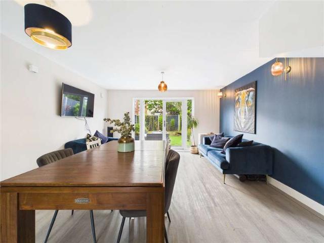 House for sale in Feckenham, City Of Bristol