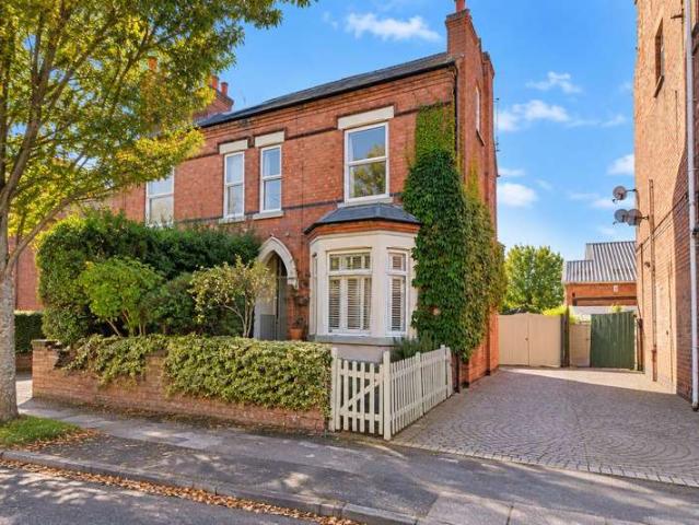 House for sale in West Bridgford, Rushcliffe