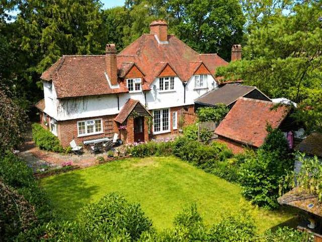 House for sale in Westborough, Surrey