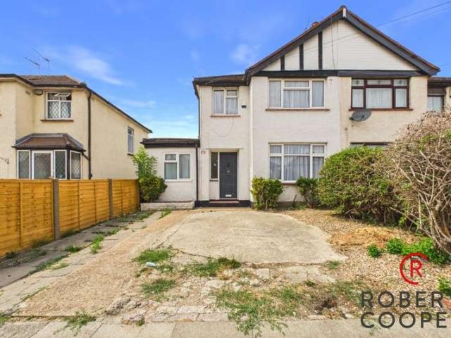 House for sale in London Borough of Hillingdon, Greater London