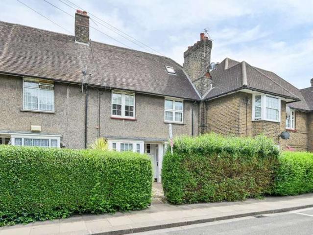 House for sale in Shepherd's Bush