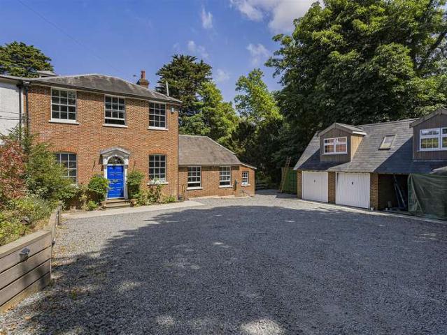 House for sale in Platt, Bourne Vale