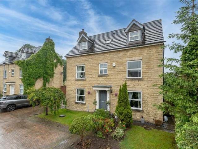 House for sale in Bingley, West Yorkshire