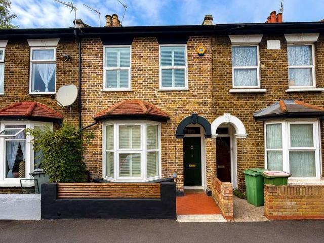 House for sale in London Borough of Newham, Greater London