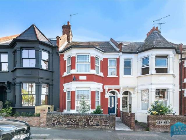 House for sale in Hornsey, Greater London