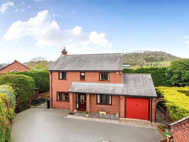 House for sale in Abermule, Wales