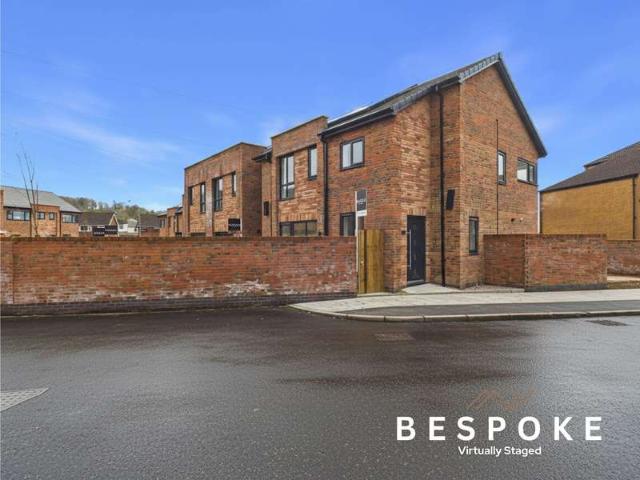 House for sale in Hurdsfield, Macclesfield