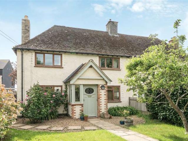 House for sale in Marston, The Slade