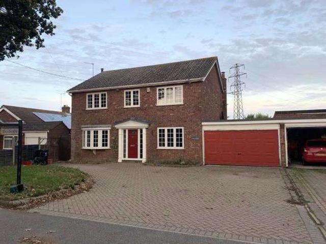 House for sale in Dale Hill, Essex