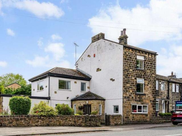House for sale in Yeadon, West Yorkshire