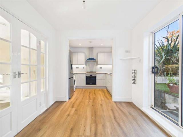 House for sale in Feckenham, City Of Bristol