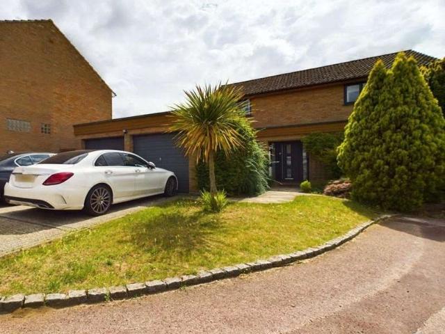 House for sale in Earley
