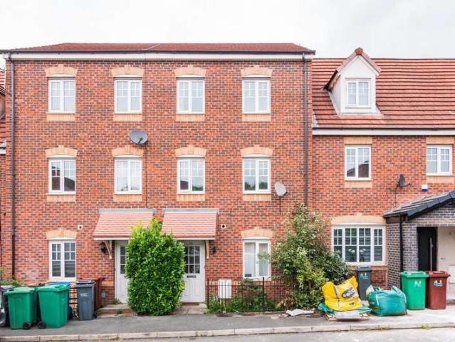 House for sale in Georgia, Greater Manchester
