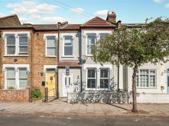 House for sale in Penge, Greater London