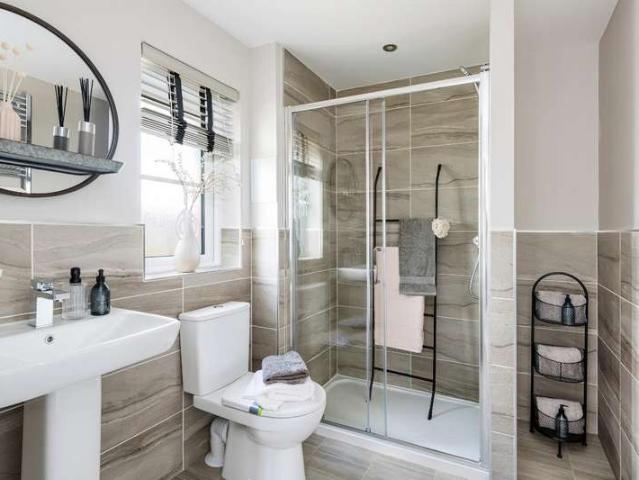 House for sale in Newarthill, Scotland