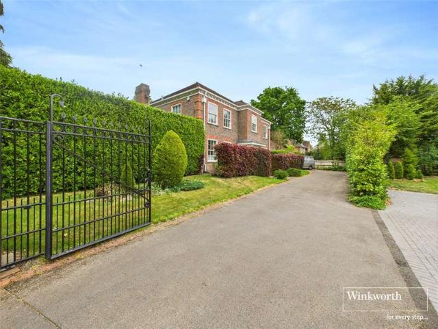 House for sale in Calcot, West Berkshire