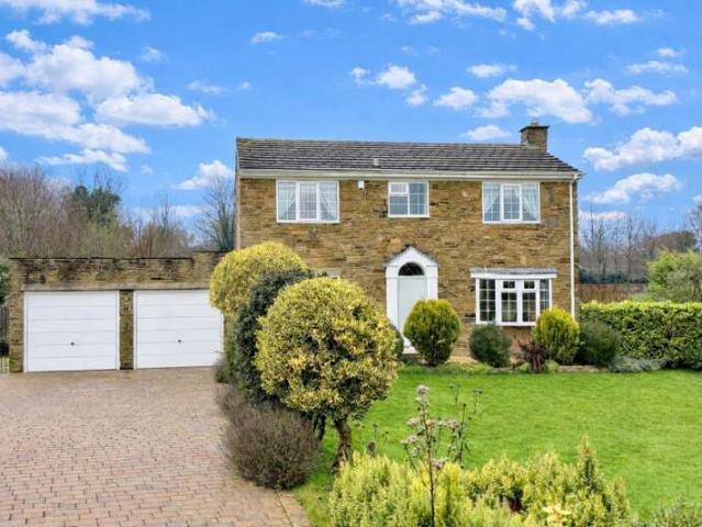 House for sale in Boston Spa, West Yorkshire