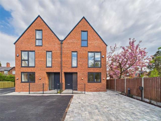 House for sale in Mile End, Hazel Grove