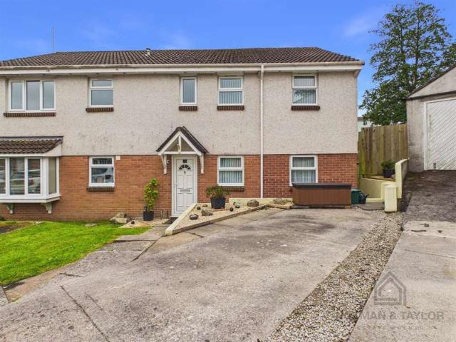 House for sale in Torpoint