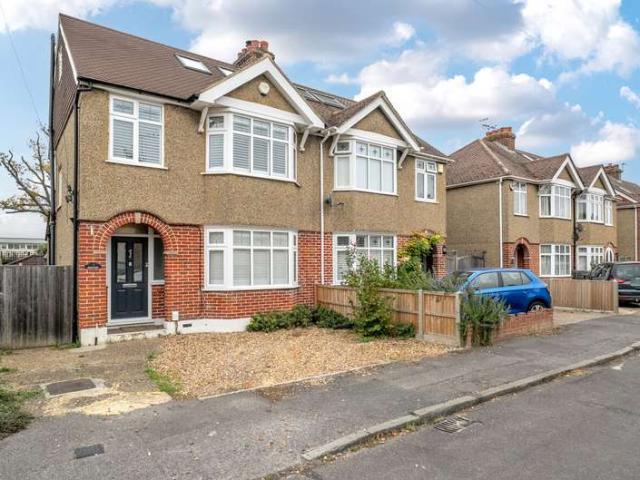 House for sale in Clewer Village, Windsor