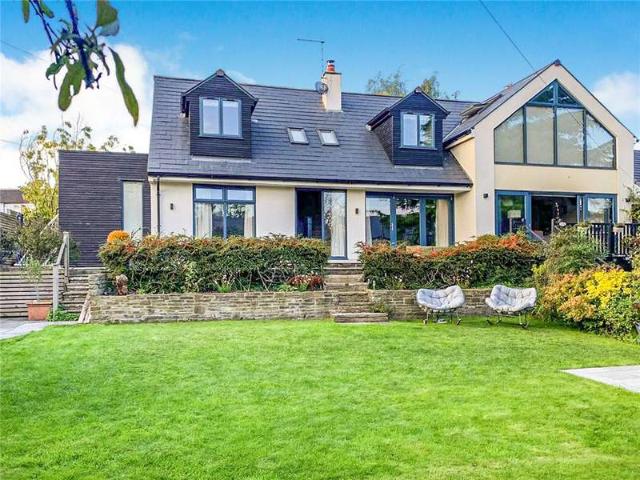 House for sale in Embsay, North Yorkshire