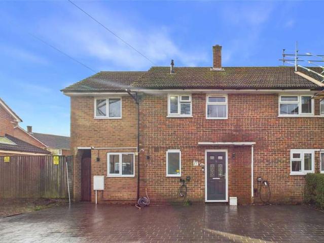 House for sale in Horsell, Woking