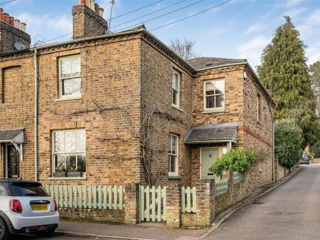 House for sale in Hertford, Colliers End