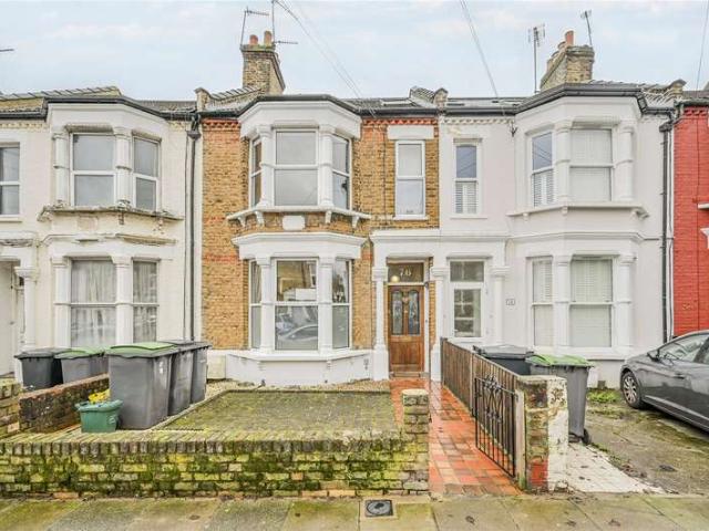 House for sale in Greater London
