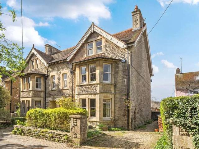 House for sale in Black Bourton, Oxfordshire