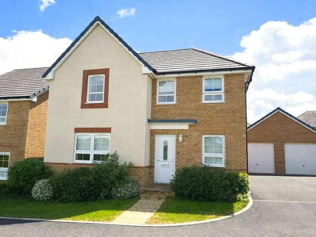 House for sale in Chard Town, Chard