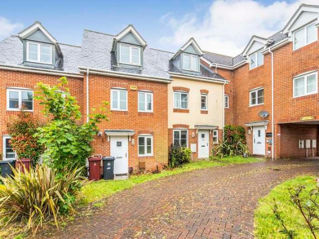 House for rent in Chichester, Littlecote
