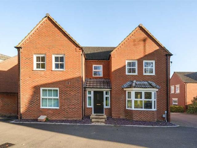 House for sale in Gloucester, Gloucestershire
