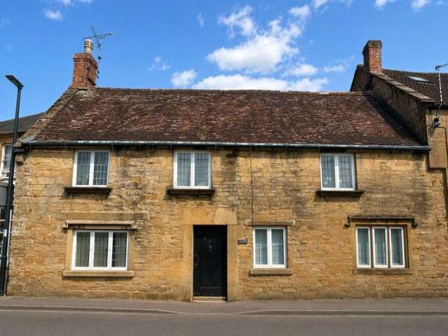 House for sale in Martock, Somerset