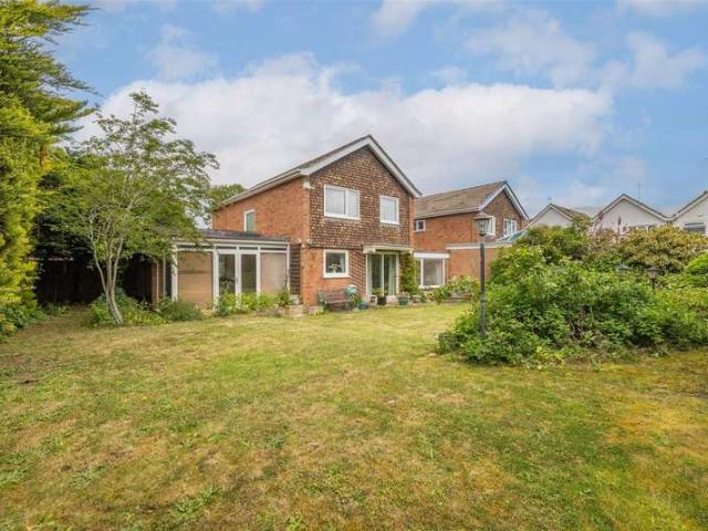 Farm for sale in Clewer Green, Windsor