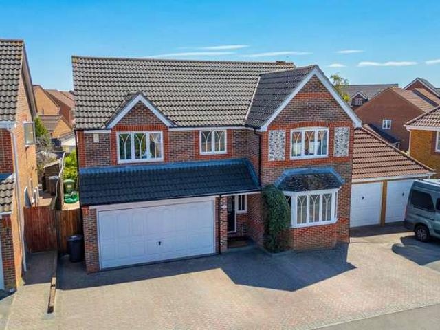 House for sale in Thatcham, West Berkshire