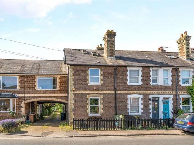 House for sale in Shalford, Westborough