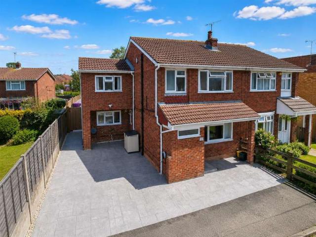 House for sale in Canvey Island