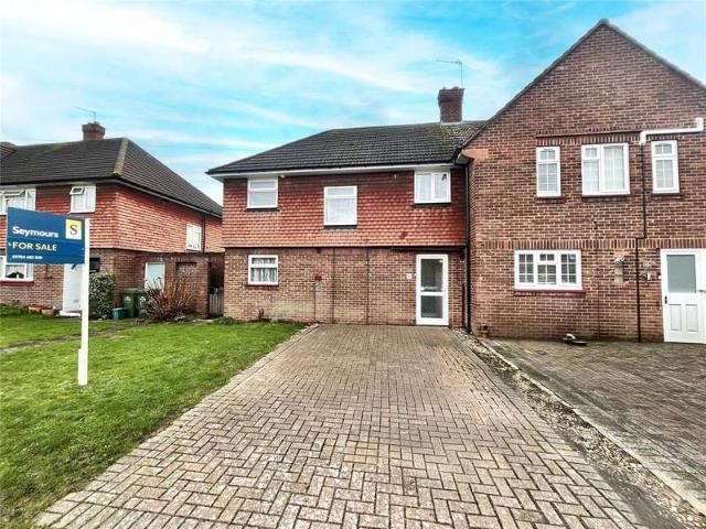 House for sale in Staines-upon-Thames, Surrey