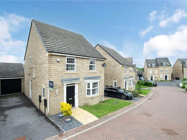 House for sale in Manywells Height, Bradford