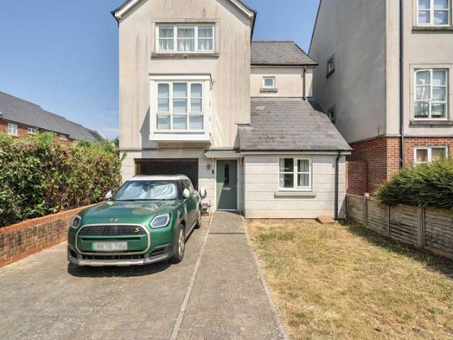 House for sale in Priest Down, Hampshire