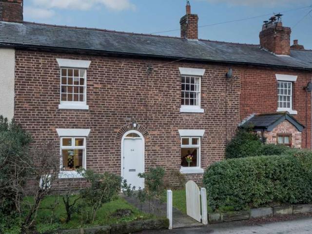 House for sale in Weaverham