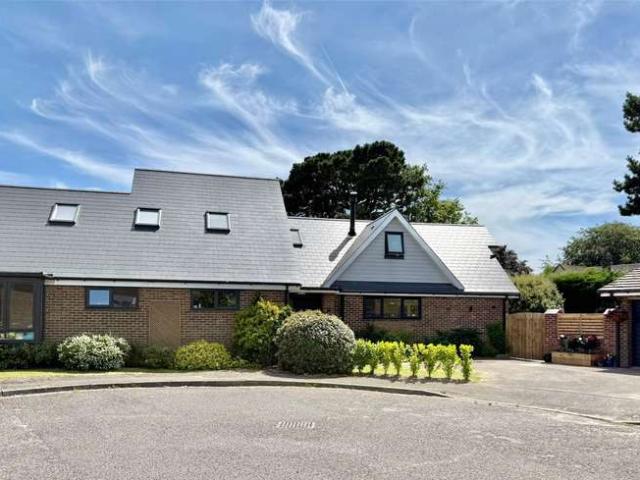House for sale in Milford-on-Sea, Ashurst Bridge