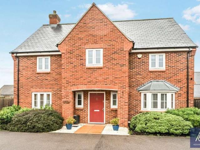 House for sale in Middleton Cheney, Northamptonshire